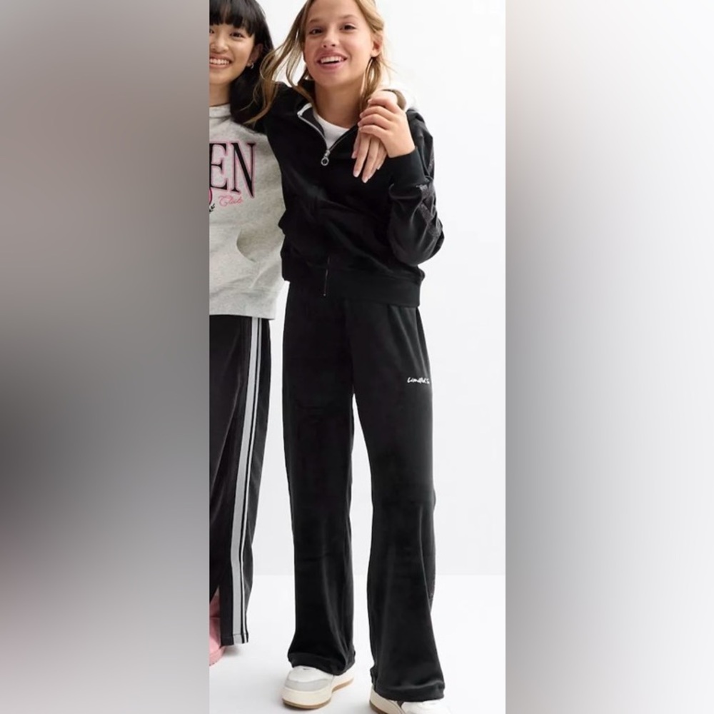 Limited Too Girls' Velour set hoodie pants size medium 10 NWT